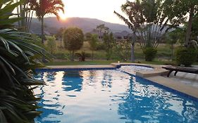 Laguna Villa 2